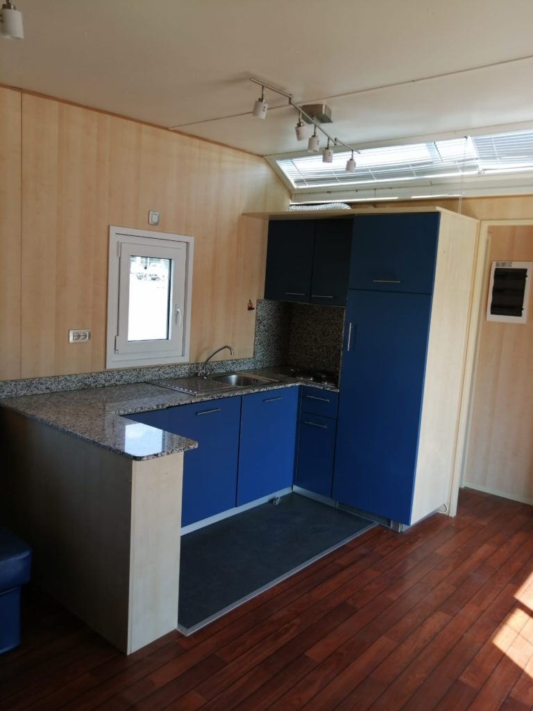 315982050_128206390051157_2190433581944181669_n SHELBOX LIVING 2012 3 CHAMBRES – Image 11