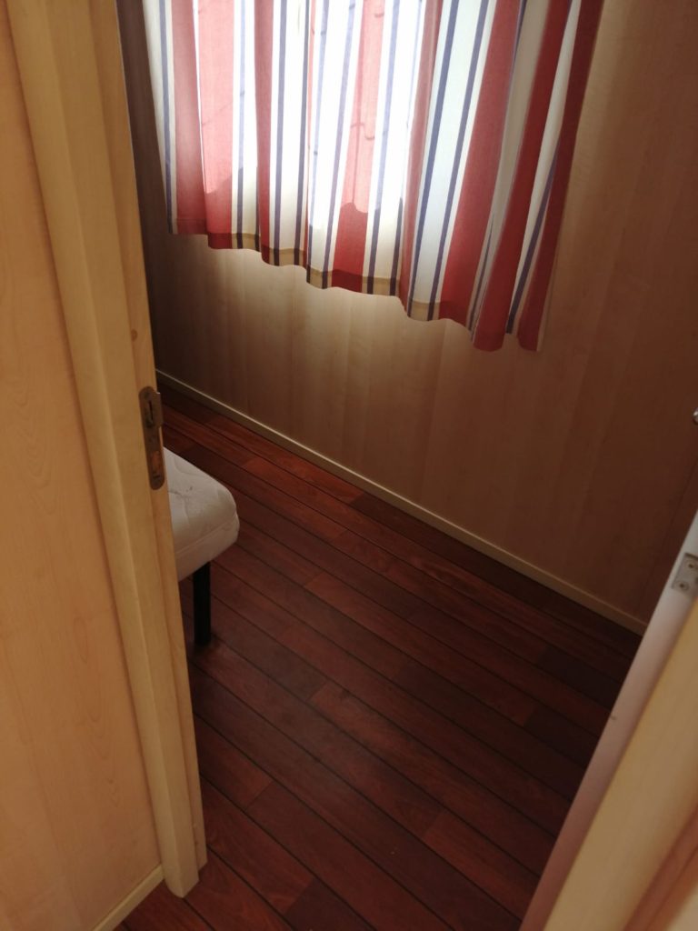 316218967_128206613384468_5304346308420060325_n SHELBOX LIVING 2012 3 CHAMBRES – Image 17