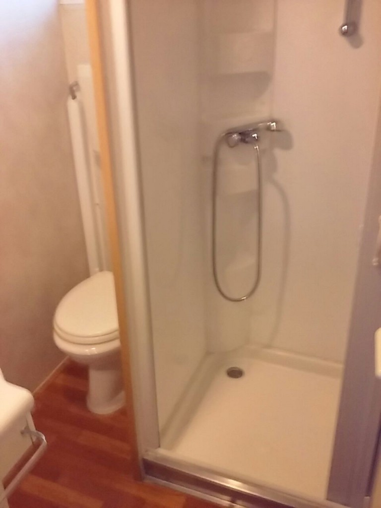 329259006_701445894799197_6309580743583776592_n SHELBOX GARDA 2 CHAMBRES – Image 14